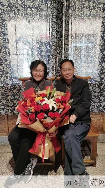 小明的妈妈和李阿姨去同一水果店：小明妈妈与李阿姨的水果店探秘之旅