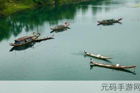老于和淑荣把船划到河中央：1. 船行河中央，老于与淑荣的心灵之旅