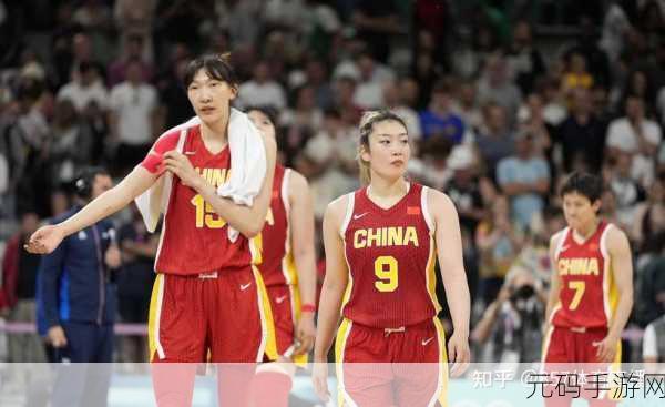 高中女篮比赛盛轮轩盛宴:1. 高中女篮赛场盛宴:青春与力量的碰撞