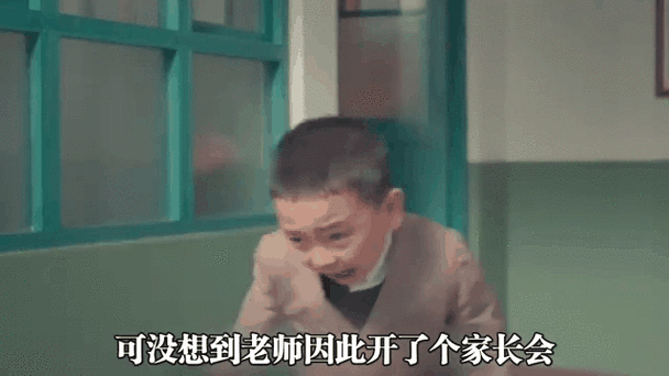 老师的两个大兔子在衬衫里跳来跳去:老师的衬衫里藏着兔子们的秘密冒险