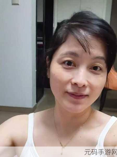 48岁阿姨记录农村生活走红网络:1. "48岁农村阿姨:真实生活记录引发网络热潮