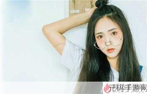 精东黄色影业苏小小:1. 《精东影业:苏小小的璀璨之路与挑战