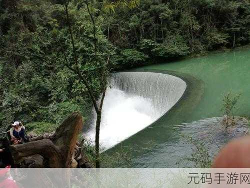 淑荣二次上船开到湖中间去:淑荣勇敢出航,湖中探险新篇章