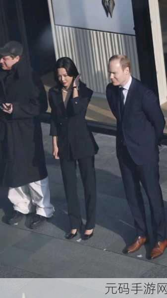 国内精品一线二线三线传媒，热门女神空降直播