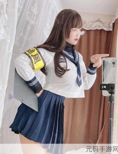 西施咬铁球流眼泪翻白眼,西施:铁球挑战失败,萌妹子泪目翻白眼