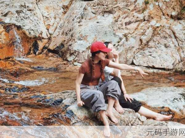 两峰夹小溪地湿又无泥诗,山谷溪流探险记