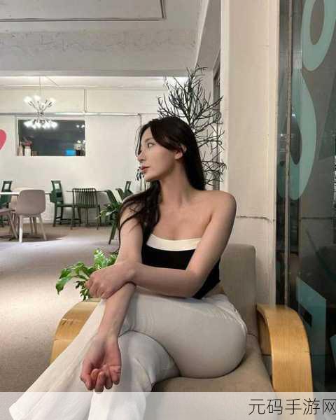 白又丰满大屁股BBBBB,曼妙身姿 BBBBB